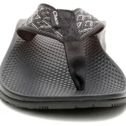 Flip Flops|Chaco Women's Classic Flip Flop Summit B + W
